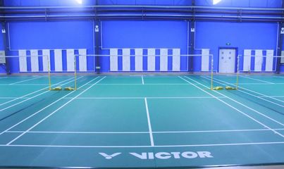 東北虎體育中心羽毛球場地鋪裝完工 預約電話85685558